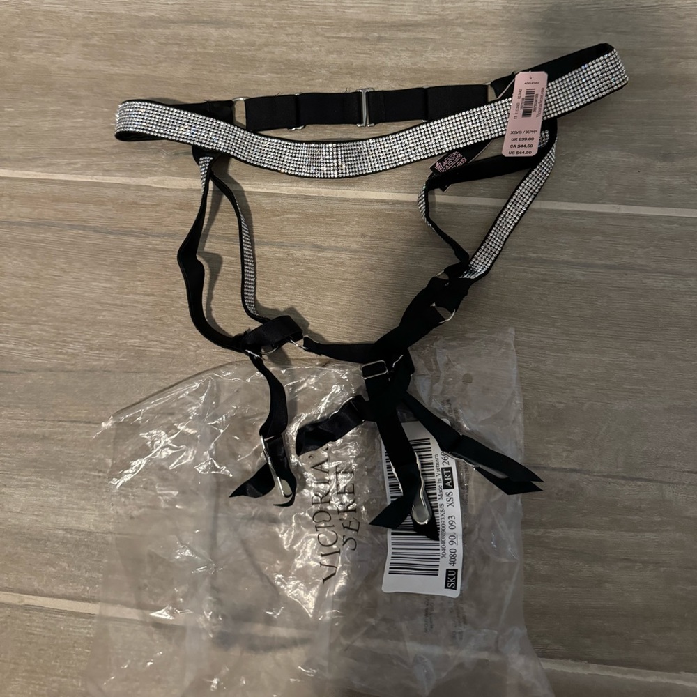 VS garter